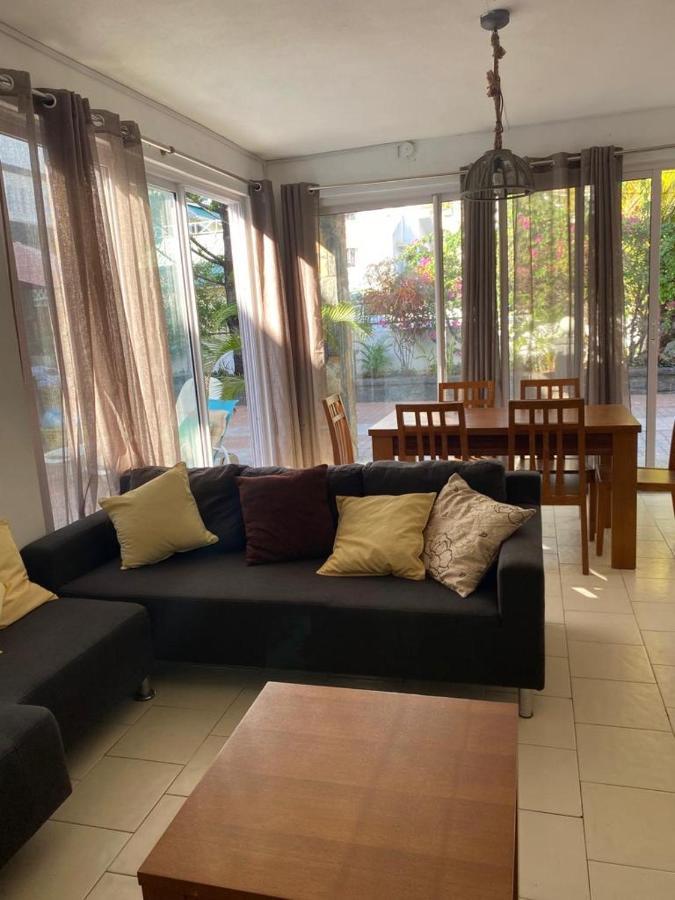 Oceanpride Complex Apartman Flic-en-Flacq Kültér fotó