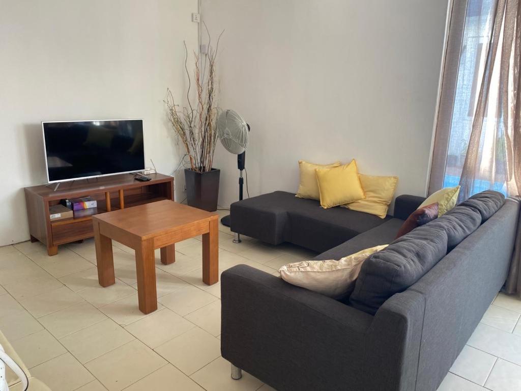 Oceanpride Complex Apartman Flic-en-Flacq Kültér fotó