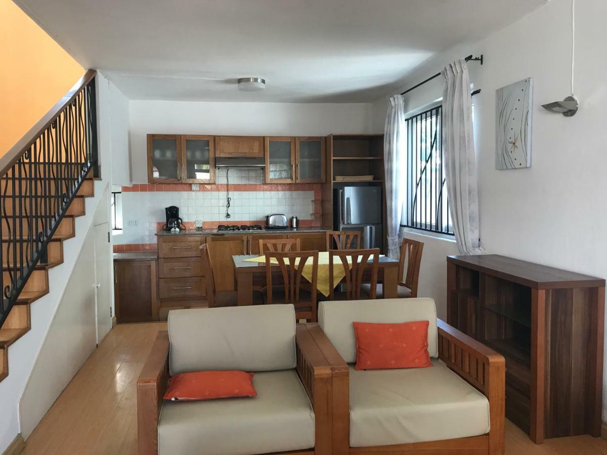 Oceanpride Complex Apartman Flic-en-Flacq Kültér fotó